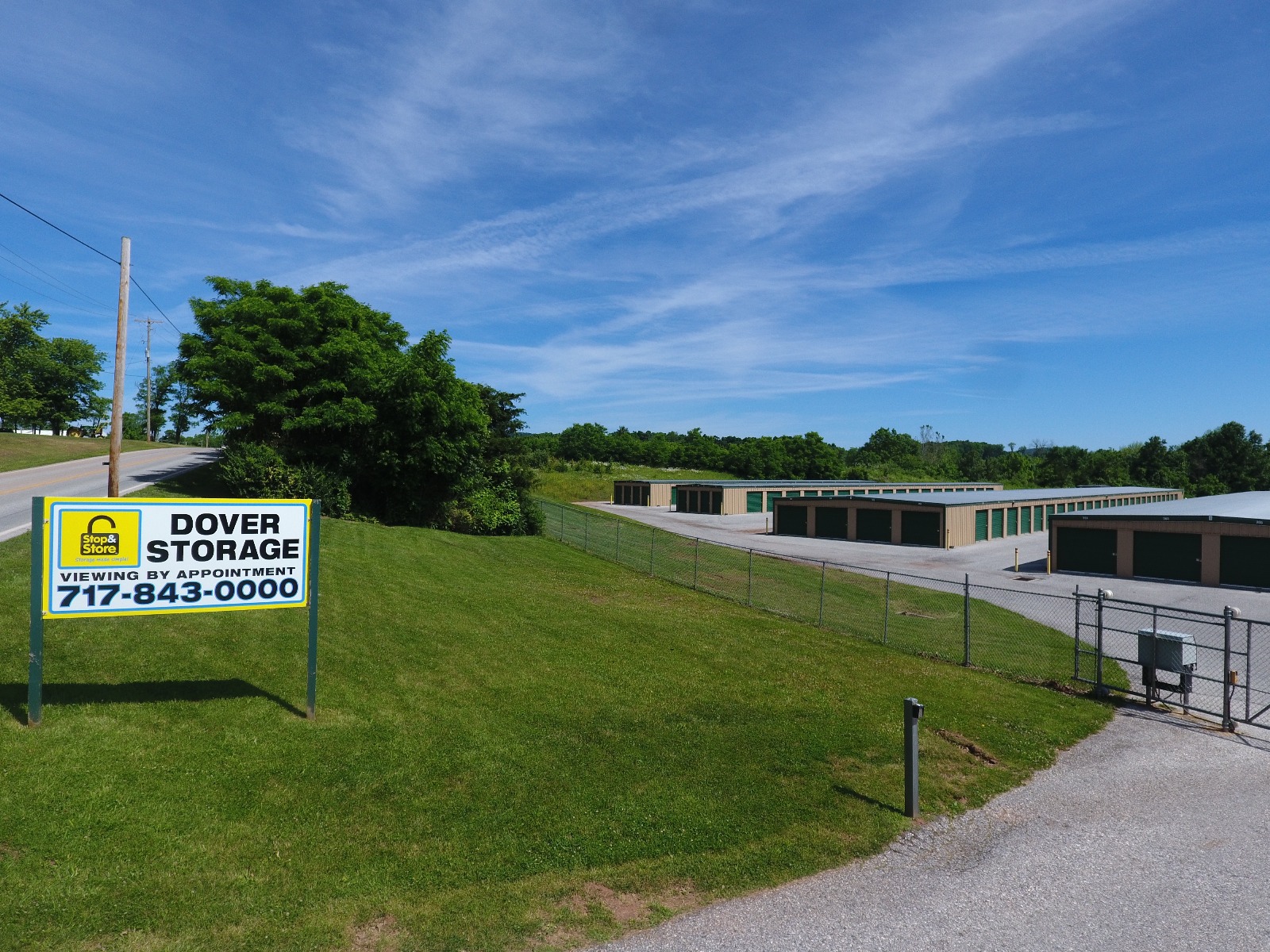 Self-Storage in the USA vs. the UK: Key Differences Investors and Consumers Should Know